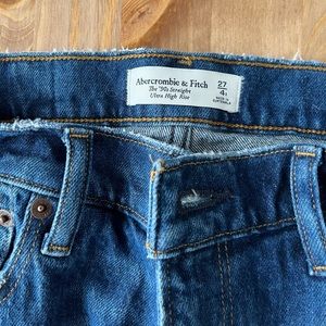 Abercrombie 90s Ultra High Rise Regular Length